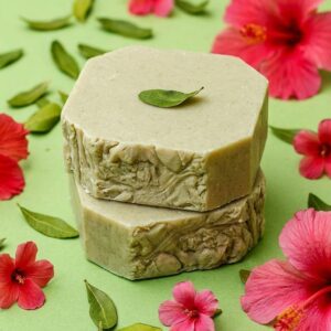 Hibiscus Hemp Oil Shampoo Bar